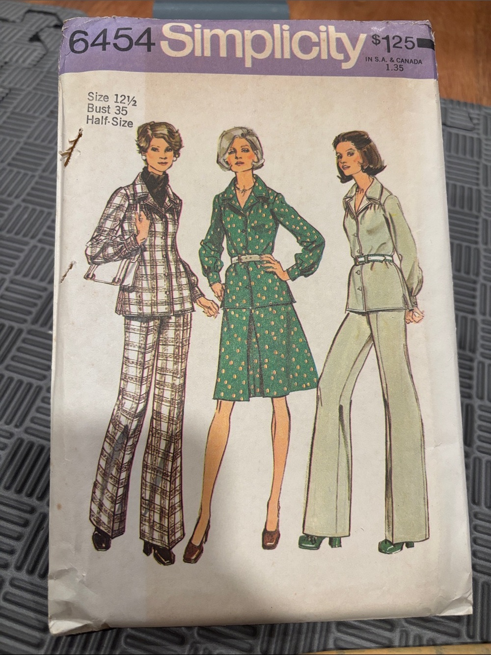 Simplicity #6454 Women's Two-piece dress or Pantsuit Pattern